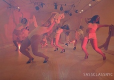 Burlesque video Burlesque video