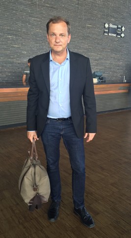 Gidseltagningen, pårørende. Gidseltagningen, pårørende.