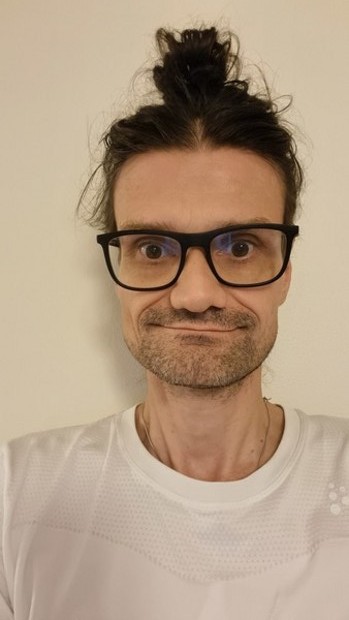 Selfie, Focus Studios, 08-03-2022