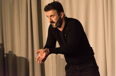 Standup föreställning