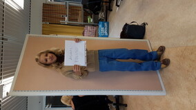 Sjuttiotalskläder i kostymprovet Sjuttiotalskläder i kostymprovet