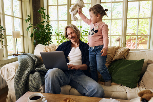 Modelljobb med dottern