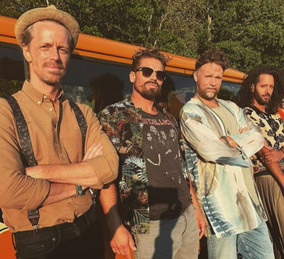 Sommaren med Släkten Sommaren med Släkten