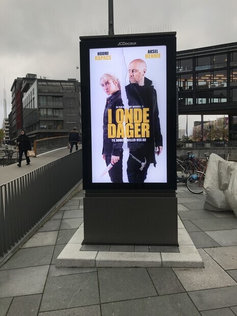 Er  statist med replikk i denne filmen