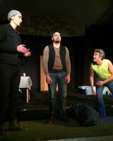 Teater frestllning p en skila