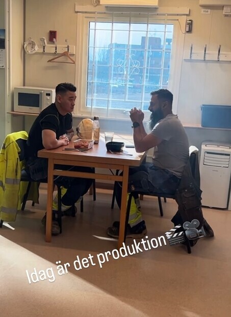 Dialog mellan två hantverkare Dialog mellan två hantverkare