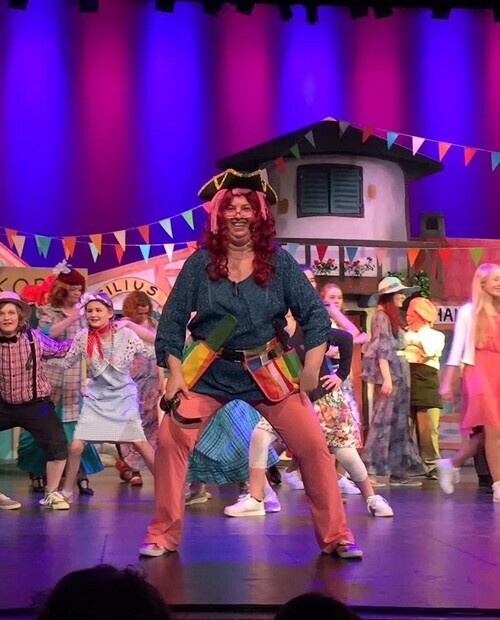 Folk och Rövare i Kamomilla stad Folk och Rövare i Kamomilla stad