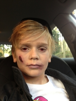 Leva bland döda Leva bland döda