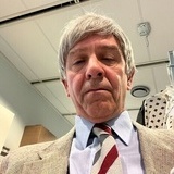 +15 år med hjälp av peruk +15 år med hjälp av peruk