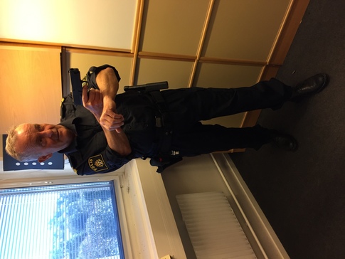 Polis action