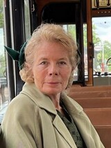 Sygeplejeskolen 50`er look Sygeplejeskolen 50`er look