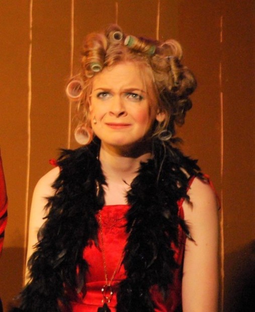 Miss Hannigan i Annie Miss Hannigan i Annie