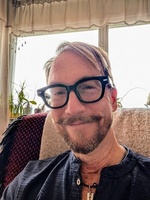 Erik Erik