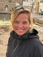 Helen Helen