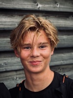 Noah Noah
