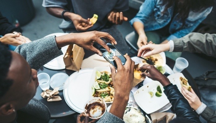 Krogguiden.se sker journalist/skrivkunnig som ofta gr p restaurang! 