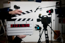 Hei! Spillefilmen Den 12. mann sker statister!