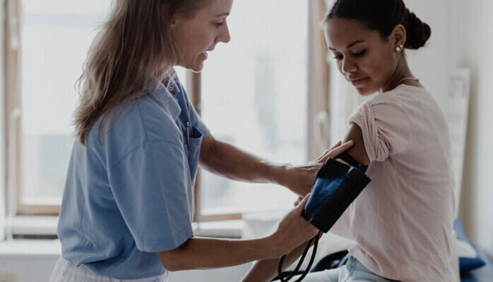 7-11 ring med skdespelarerfarenhet skes till fotografering  med bildbyr, 21 juni, Sthlm