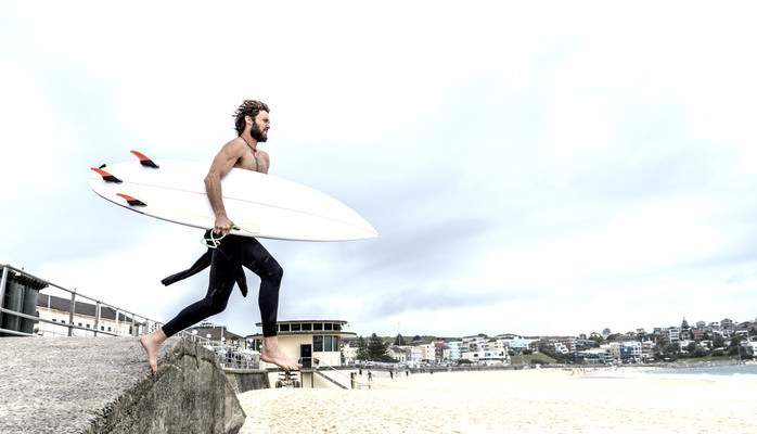 surfkille 30-43 r skes fr medverkan i reklamfilm fr fretag som sljer lkemedel (8000 Sek)