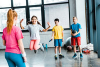 4 barn behövs för ännu en inspelning i Eklidshallen i Tullinge!