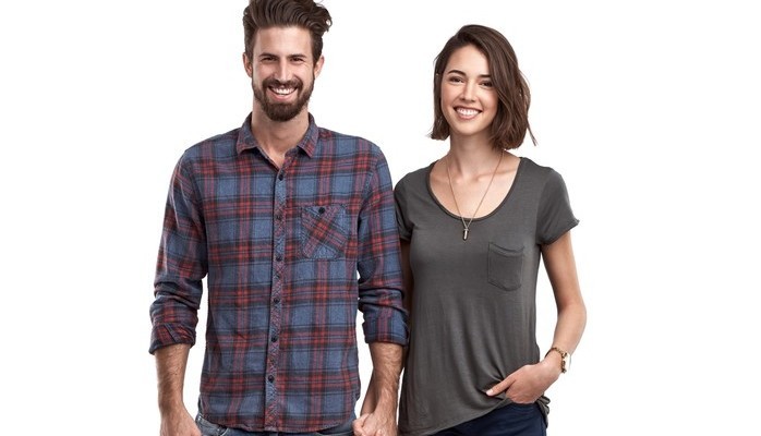 Biroller med bra knsla fr kroppssprk och uttryck skes till reklamfilm!