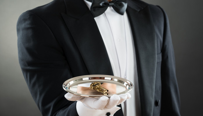 Butler sökes till humorserie för Svt