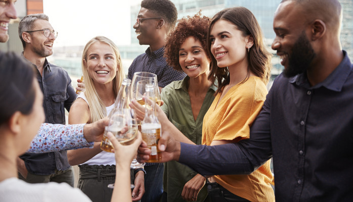 Einar film søker statister!