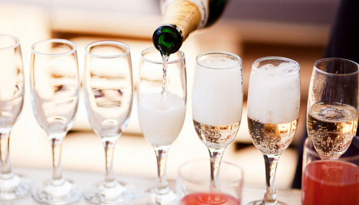 Bartender sökes i Orust (Västra Götaland)