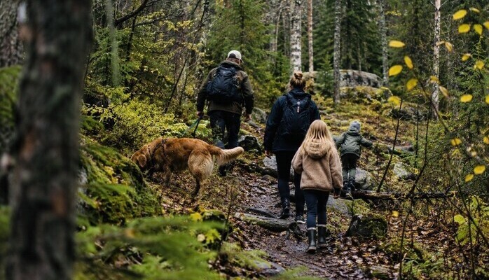 Familj sökes - fotografering Tisdag!