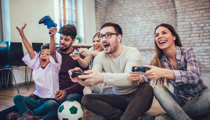 Folk 18-30 r skes till reklamkampanj fr Tv-spel! 