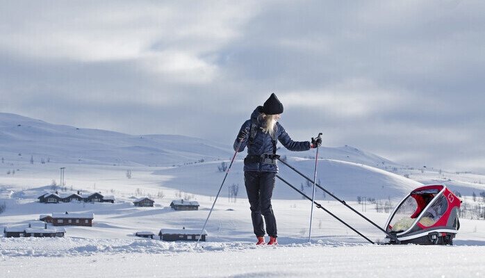 HASTER! Menn, kvinner og barn skes til reklamefotografering/film