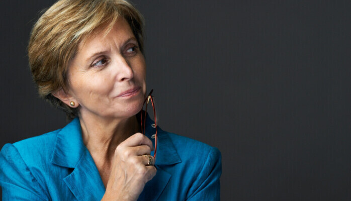 JUL -  vi sker dame mellom 40 og 60r til statistrolle i en stor julereklame 