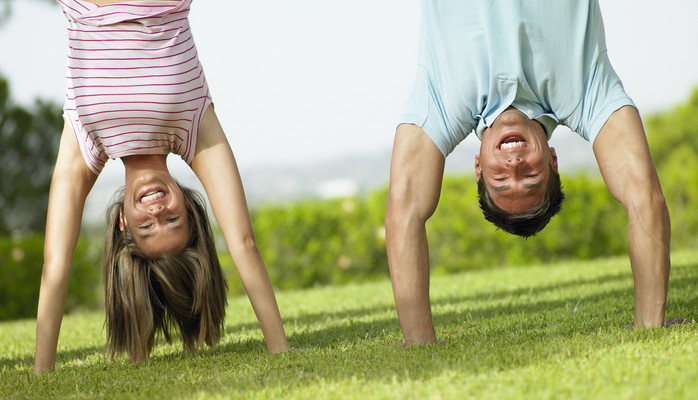 Kan du stå på hender/hodet? Statister til reklameopptak