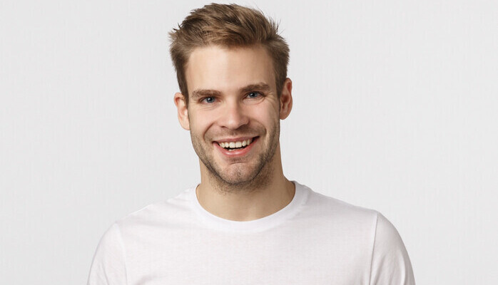 Kille med glimten i ögat sökes till spelreklam (25-45 år)
