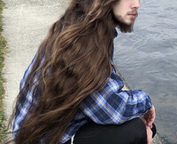 Söker man, var som helst i sverige, med oerhört långt hår