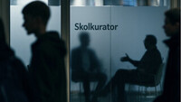 Kvinna 40–50 år sökes till mindre talroll som kurator