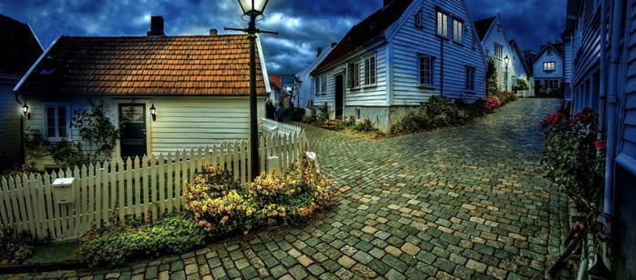 Kvinnlig gst p kalas i ldern 35-50 r  skes till en ny dramaproduktion!