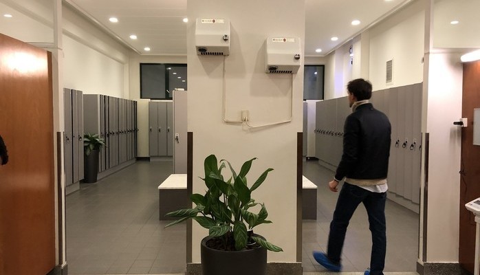 Mandelige statister // Sndag d. 19. januar // Frederiksberg Svmmehal - herre omkldning