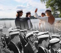 Unga Studenter skes