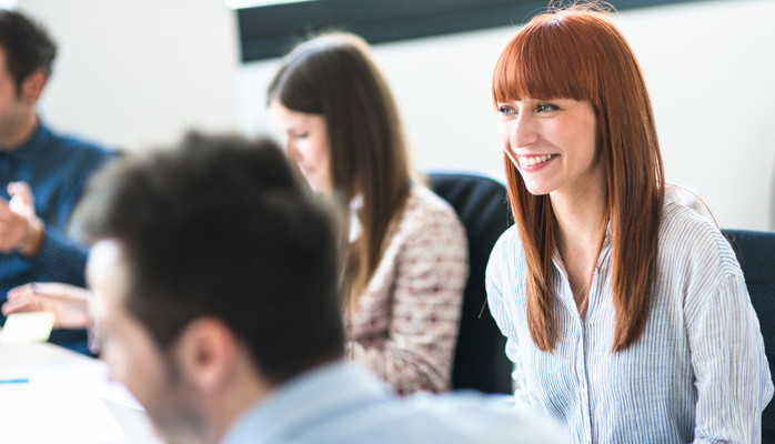 Morsomt reklameopptak - Søker damer og menn alder 25 - 55