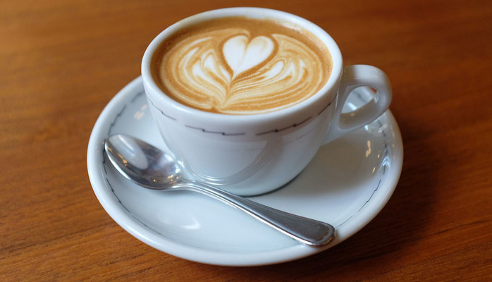 Person med barista-erfarenhet skes
