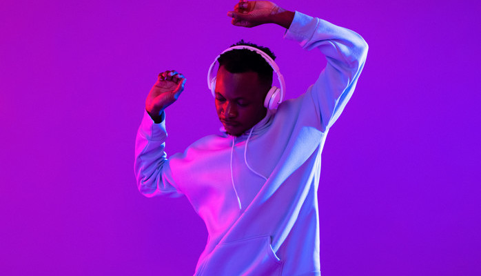 Personer 17-25 r skes till reklamfilm fr musikstreamingtjnst 