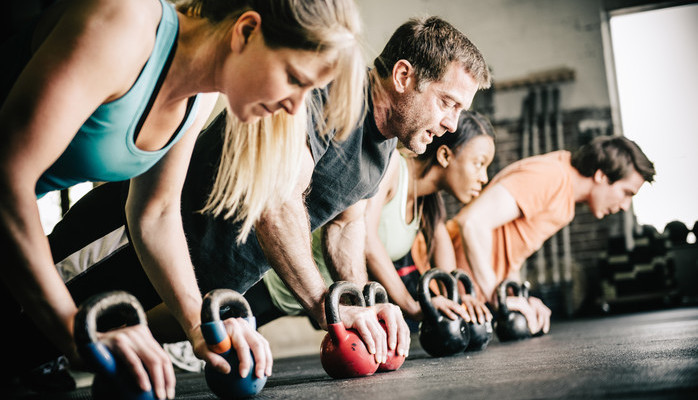 Personer som trnar p gym skes till den nya tv-serien Fullt hus fr Kanal 5
