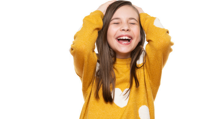 VO med American English accent skes!  Tjej 8-11 r