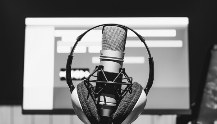 Manlig brittisk röst sökes för röstinspelning