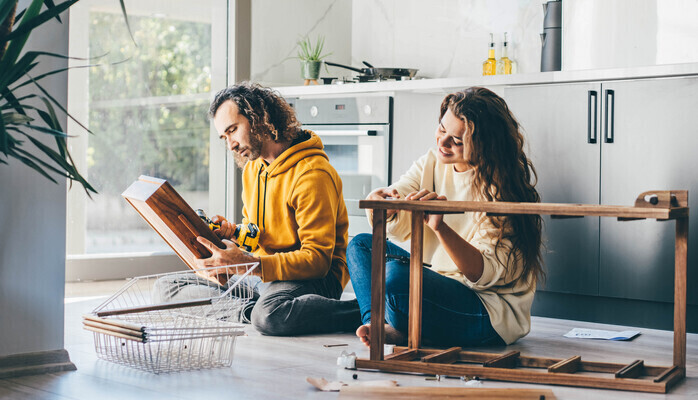 FJORDLAND - skuespiller - Mann og dame rundt 25 år søkes til hovedroller
