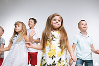 Milj - Barn gutt/jente: 510 r skes til fotoshoot for global aktr innen brekraft og milj