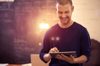 Vi sker mannlig skuespiller i alder 35-50 r til informasjonsfilm