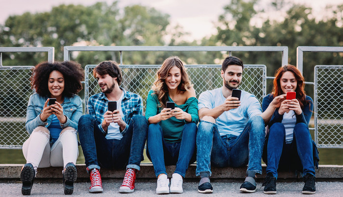 Sker killar och tjejer 25-30 r till en reklamfilm fr mobilabonnemang! 