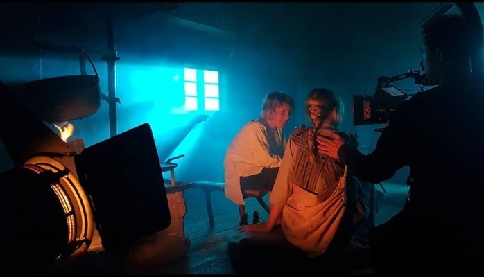 Stand-in, Ljus-tester fr Tv-serie